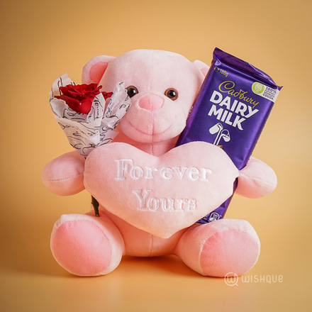 Blushing Teddy Gift Set