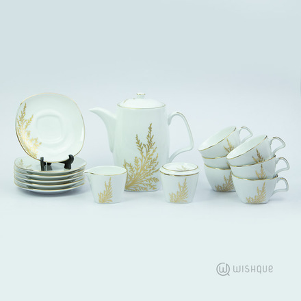 Arabella Gold 17 Pcs Tea Set