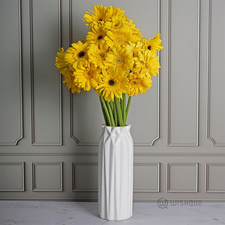 Golden Yellow Gebera Cut Flowers