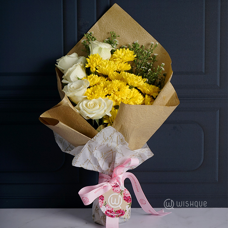 Yellow Daisy Fresh Flower Bouquet - Rose Arrangements | Wishque