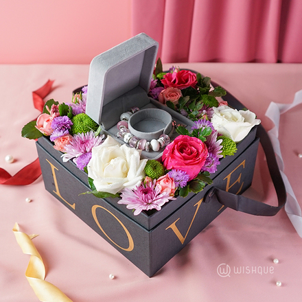 Charm Beads Fresh Rose Valentine's Day Gift Box
