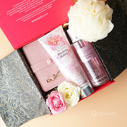 Blushing Bubbly Victoria's Secret Gift Set