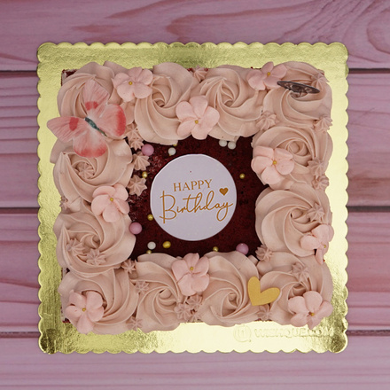 Petal Perfection Red Velvet Cake