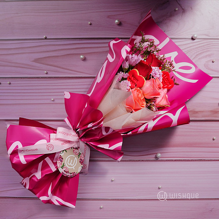 Heart's Desire Posy with Mini Cookies Copy