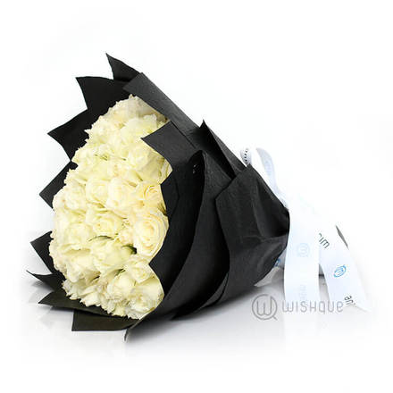 Bunch of 50 White Roses