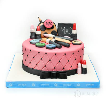 Mac Makeup Designer Cake 5.5lb