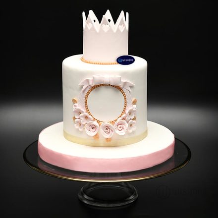 Princess Castle Cake 5.5lb