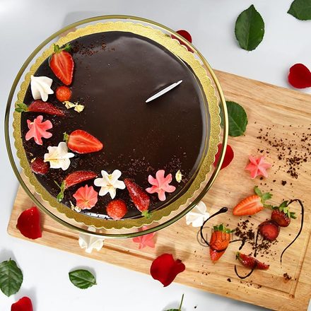 Love Splash Chocolate Cake