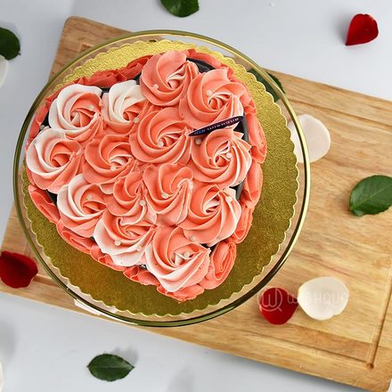 Rose Heart Chocolate Cake