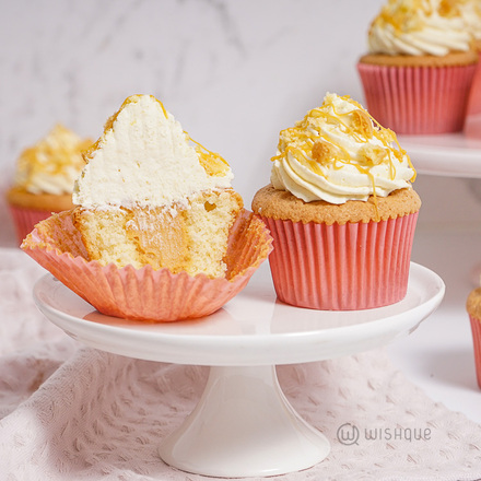 Caramel Cookie Cupcake