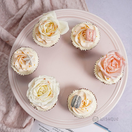 Fresh Rose Macarons Pastel Cupcake