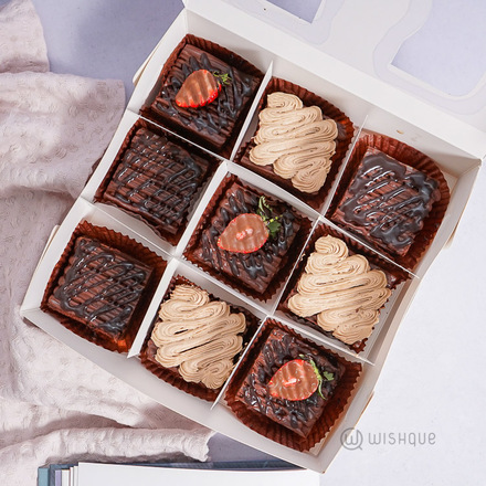 Strawberry Chocolate Brownie 9 Pcs Pack